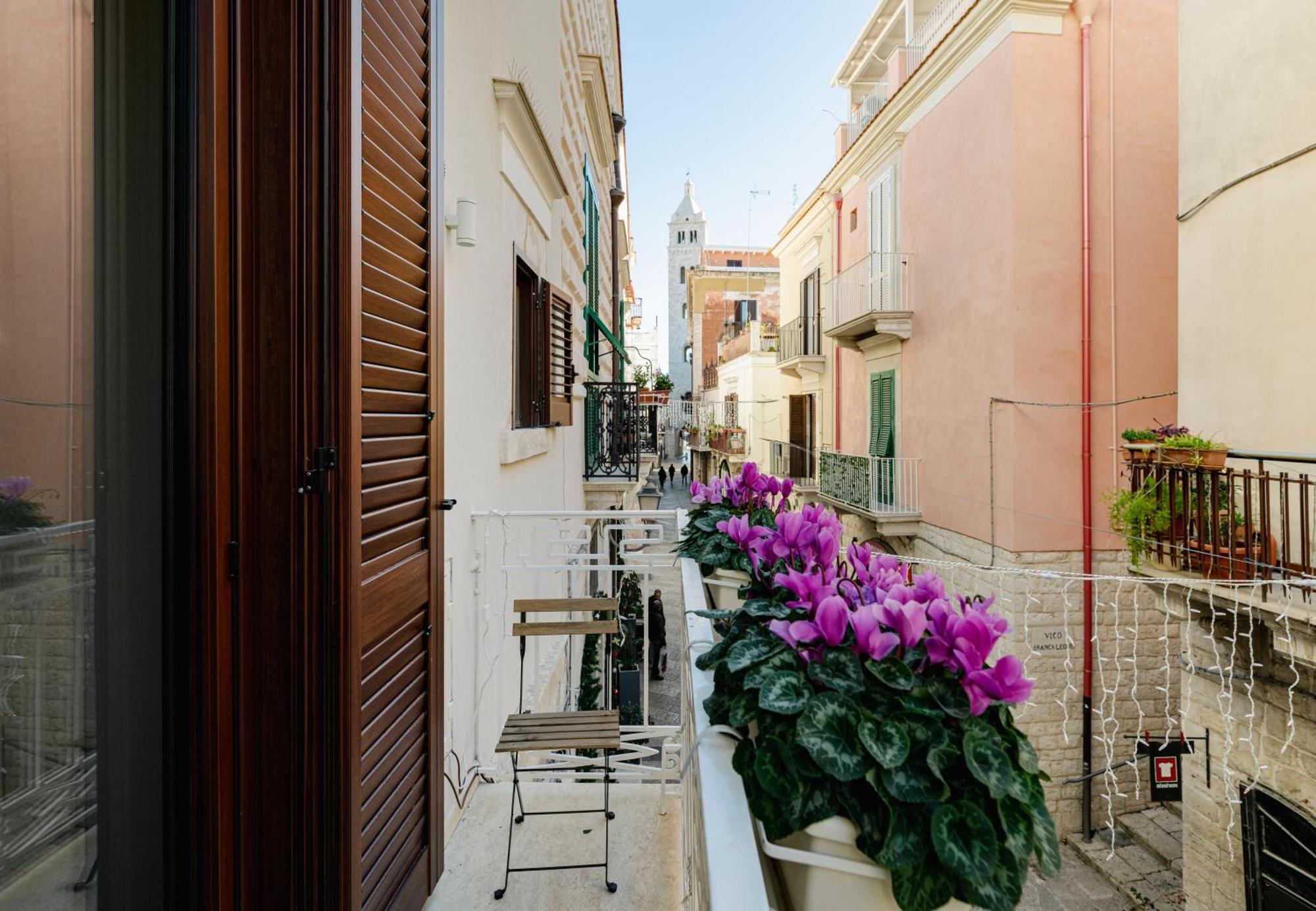 Al Borgo Antico Bed & Breakfast Barletta Exterior photo